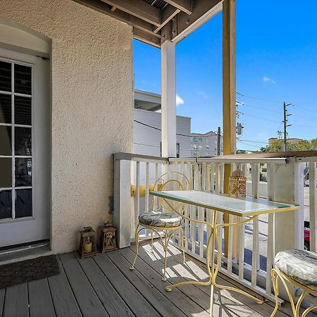 Retro Retreat In Dtsp - Explore The Downtown Area St. Petersburg Eksteriør bilde