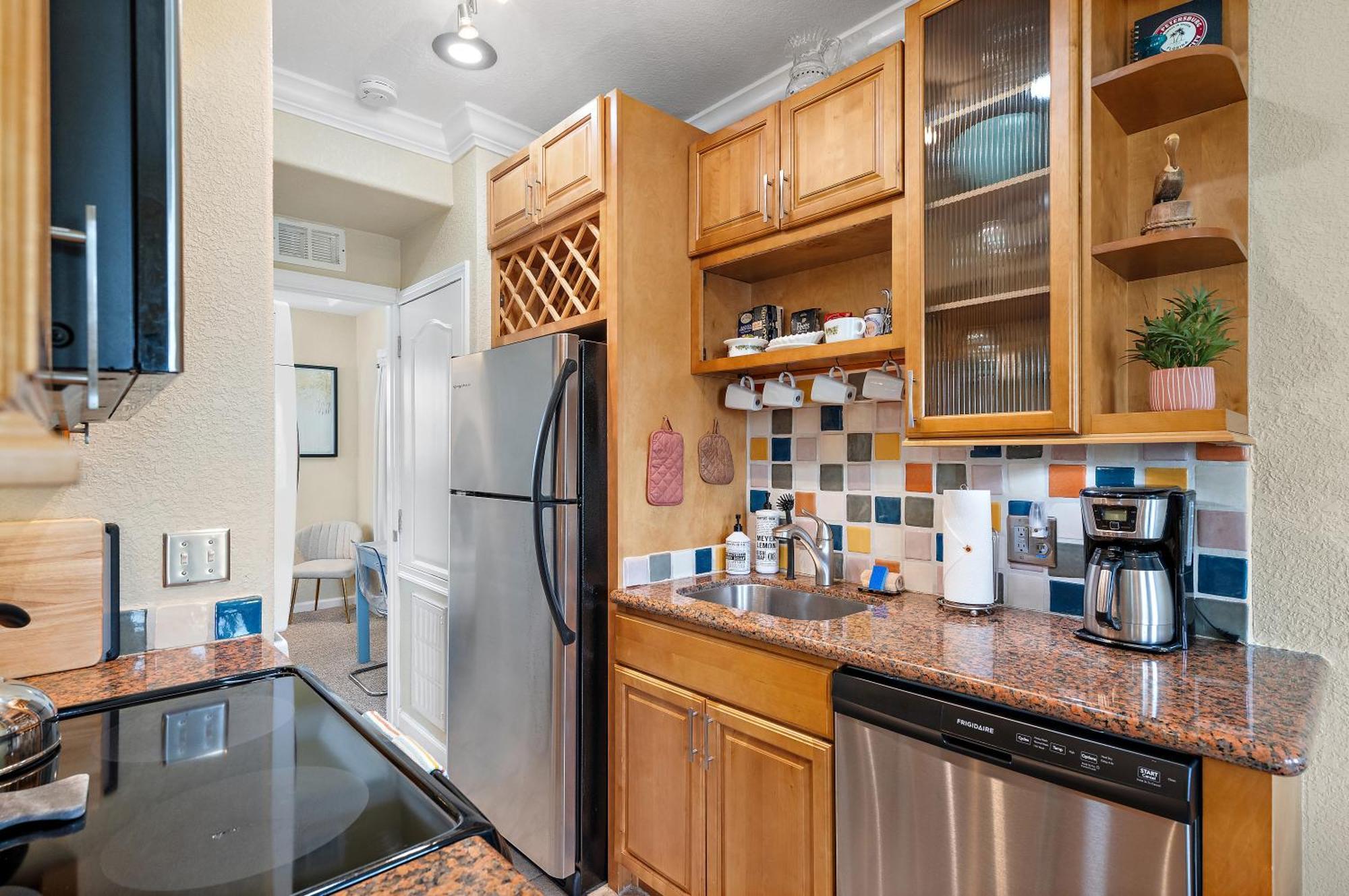 Retro Retreat In Dtsp - Explore The Downtown Area St. Petersburg Eksteriør bilde